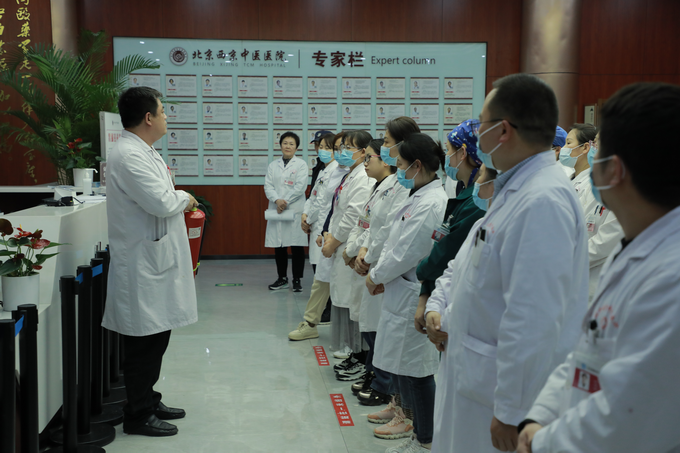 西京动态丨kaiyun开云,kaiyun开云(中国)召开全院工作会议(图7)